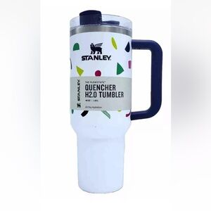 Stanley 40 oz Stainless Steel H2.0 FlowState Quencher Tumbler - Abstract Geo